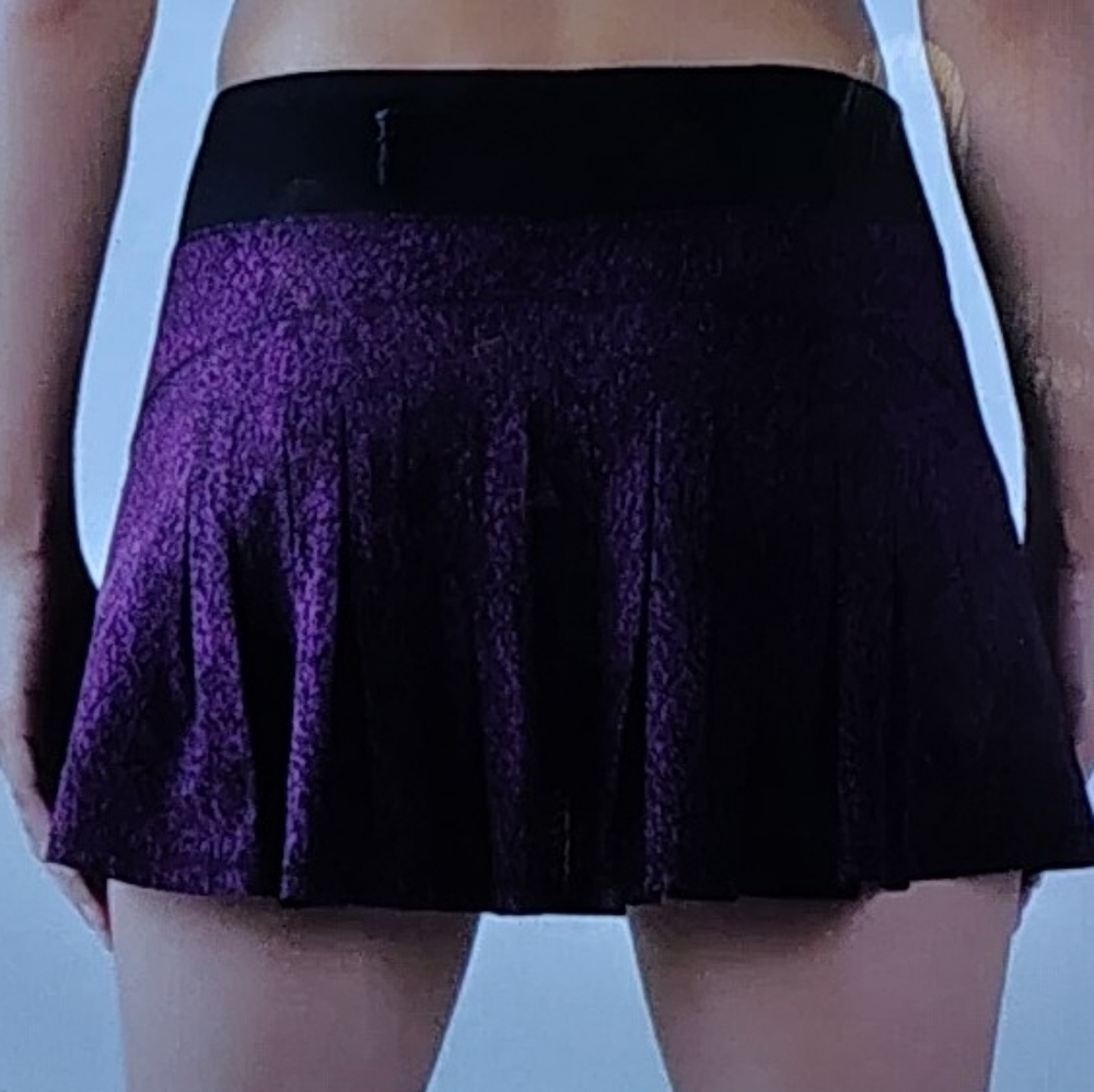 Lululemon Circuit Breaker Tennis Run Skirt Skort Circuit Aurora Black Sz 4